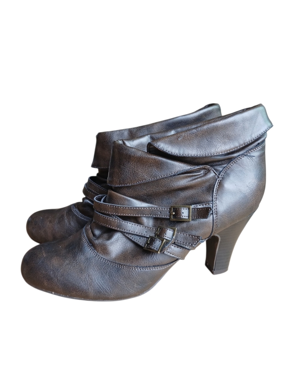 Decree Women’s Size 9 Brown Leather Ankle Booties with Buckle Detail